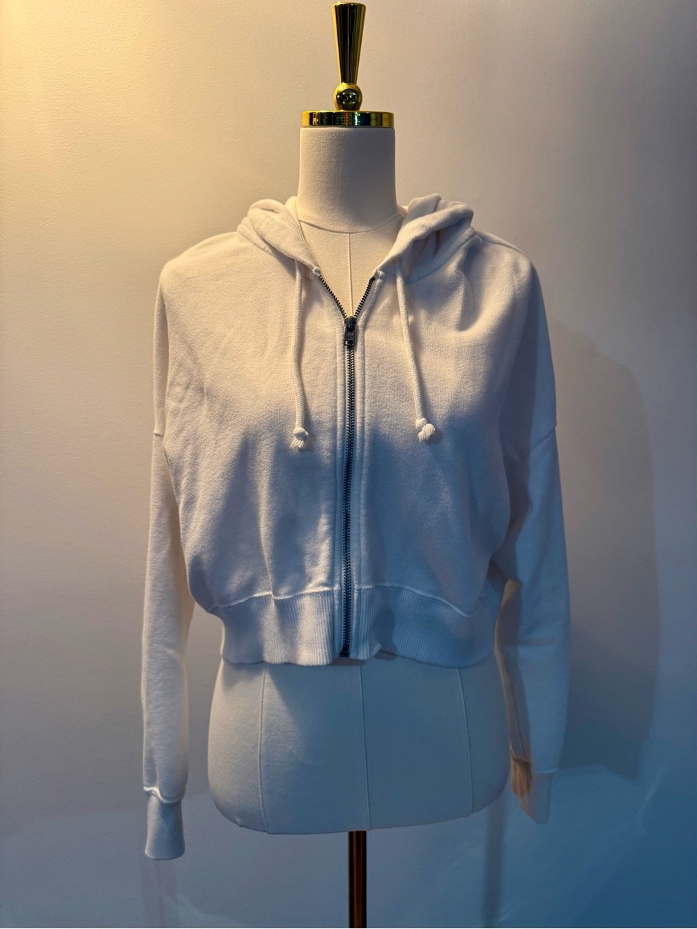 Hollister White Cropped Zip-Up Hooded Sweatshirt